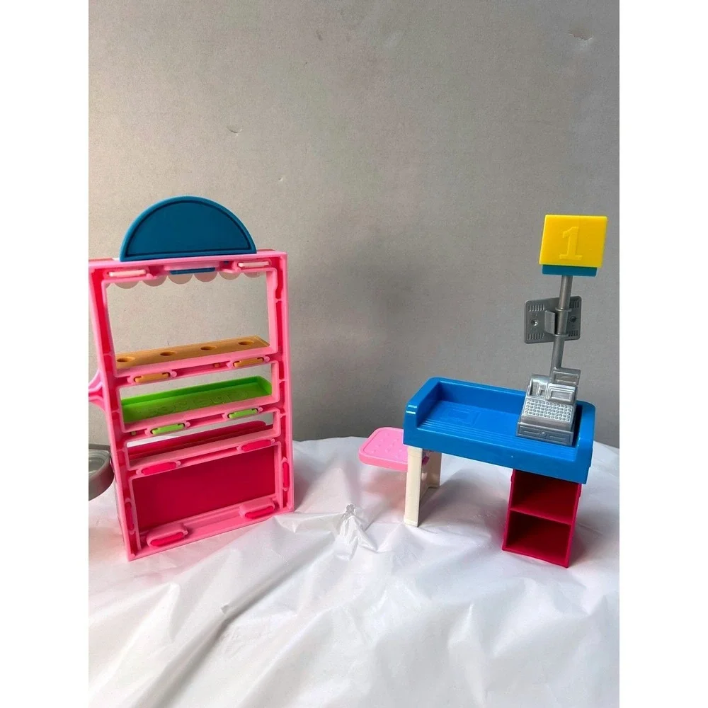 Barbie Chelsea Can Be Snack Stand Playset with Doll and Accessories GTN67